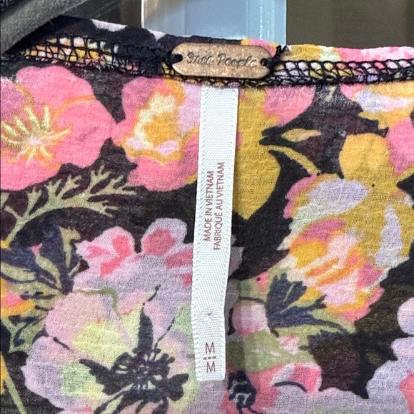 FREE PEOPLE Maybel Boho Floral Tie Front Top Size Medium - Picture 8 of 13
